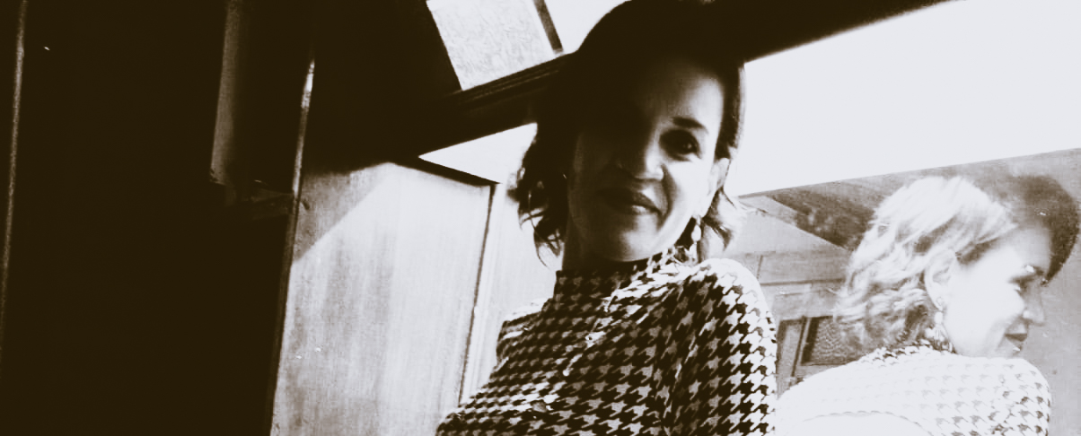 دون كل الأشياء / غادة كمال